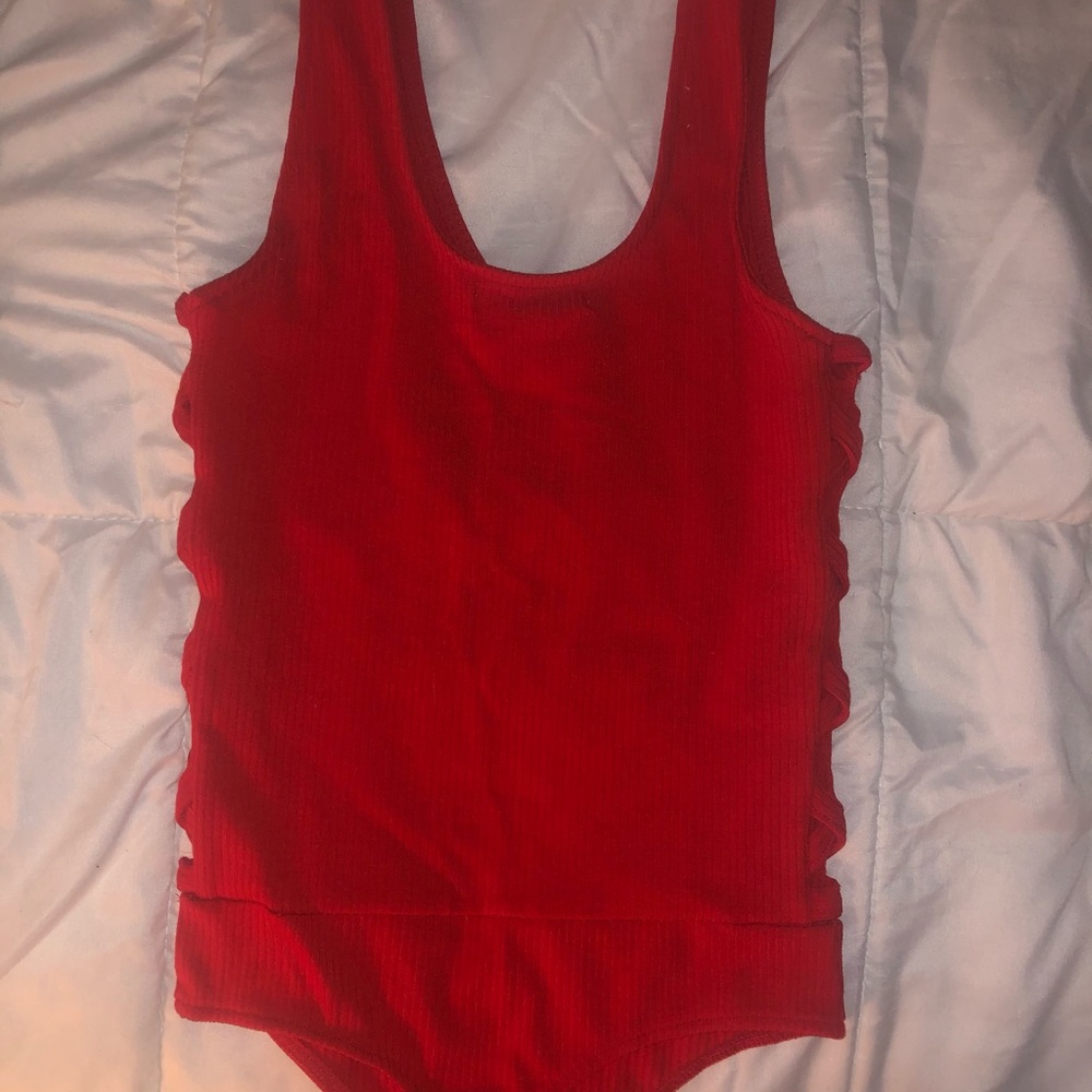 Red one piece - Picture 2 of 4